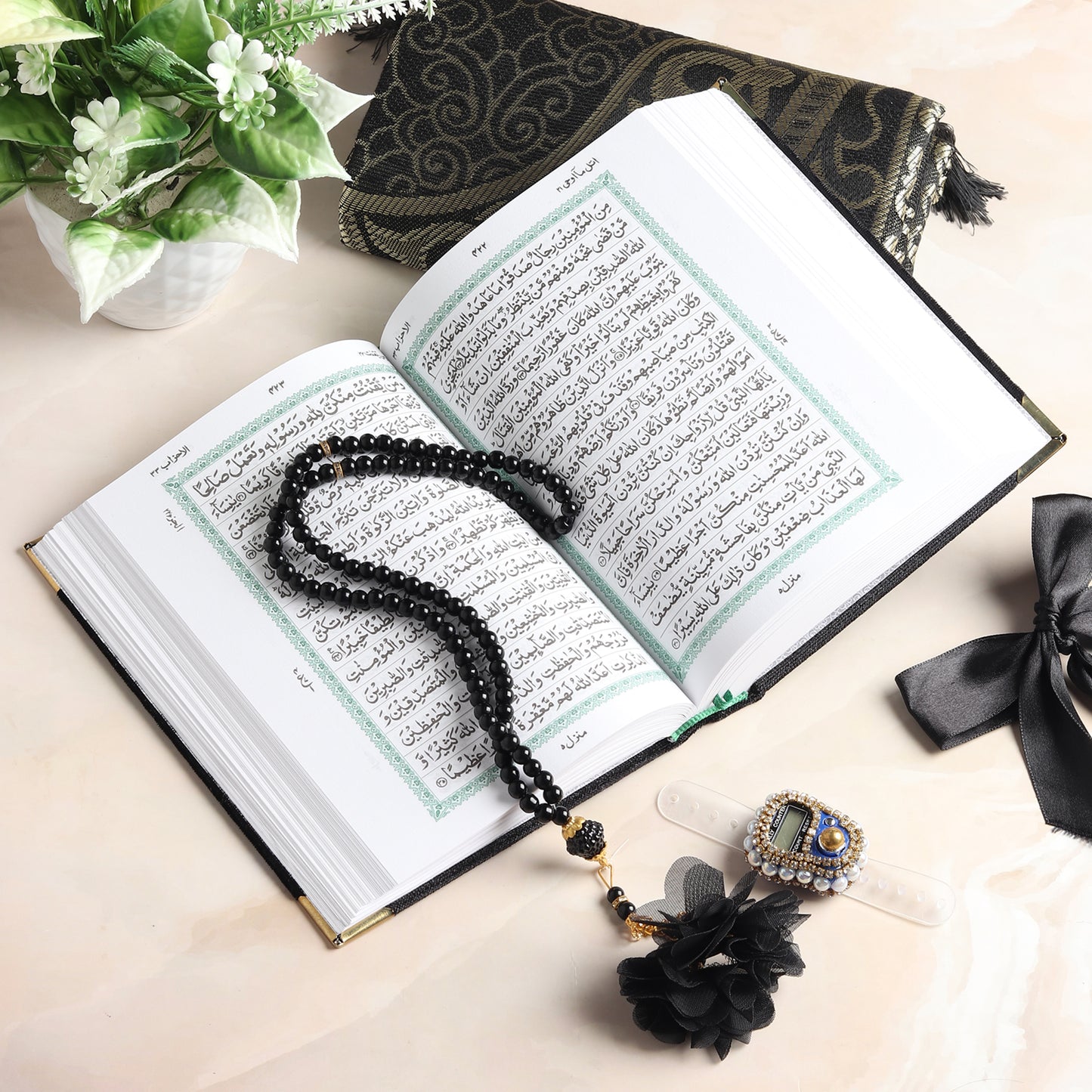 Turkish Quran Gift Set - Black - 4 items